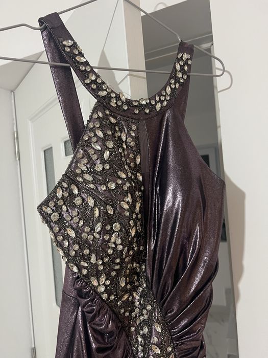 Vand rochie de ocazie