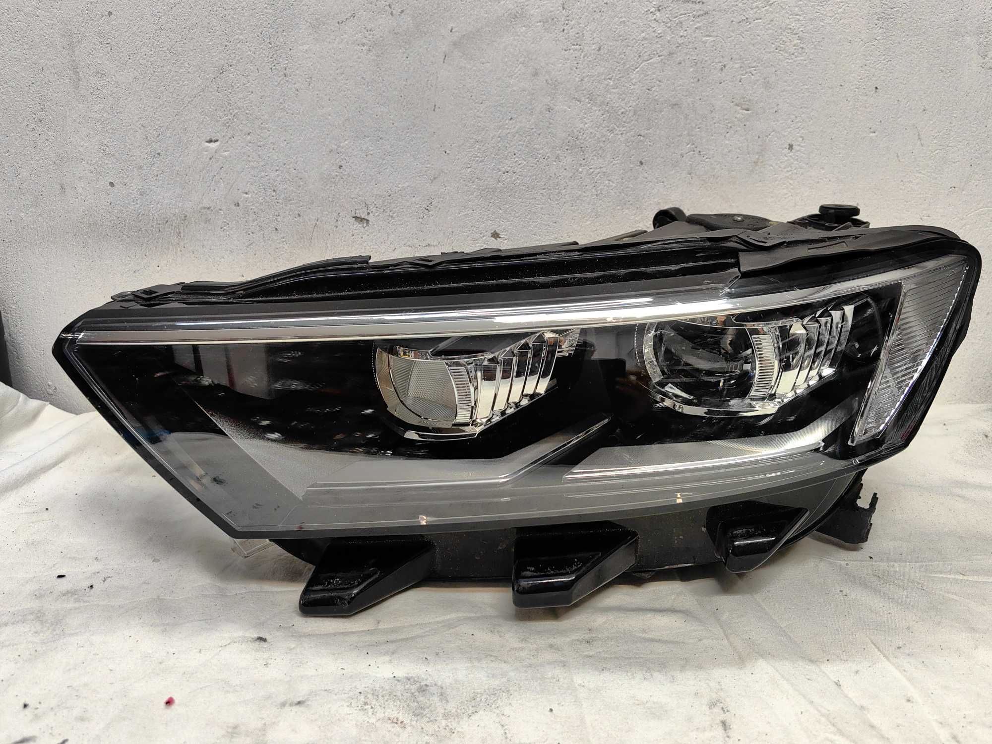 Оригинален фар Vw  T-Roc  Full Led