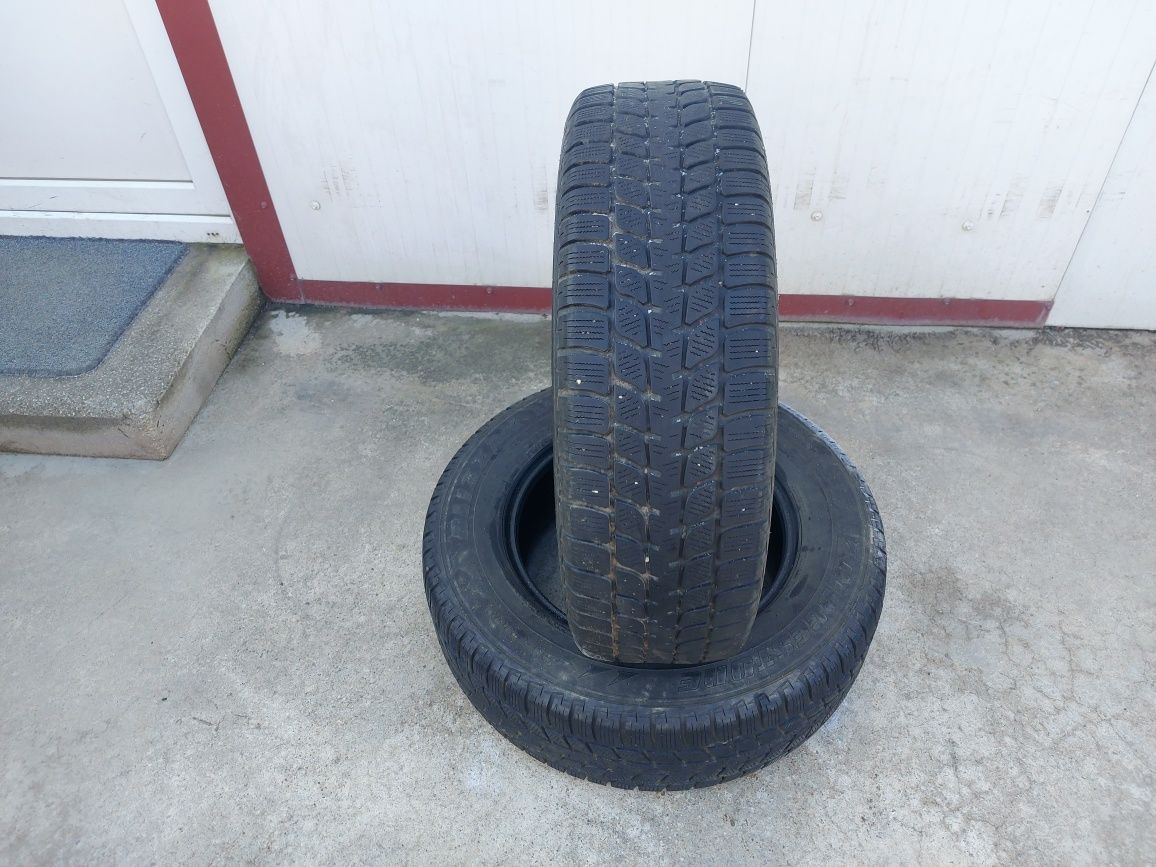 100 lei bucata! Doua anvelope IARNA/M+S 215 70 16 Bridgestone
