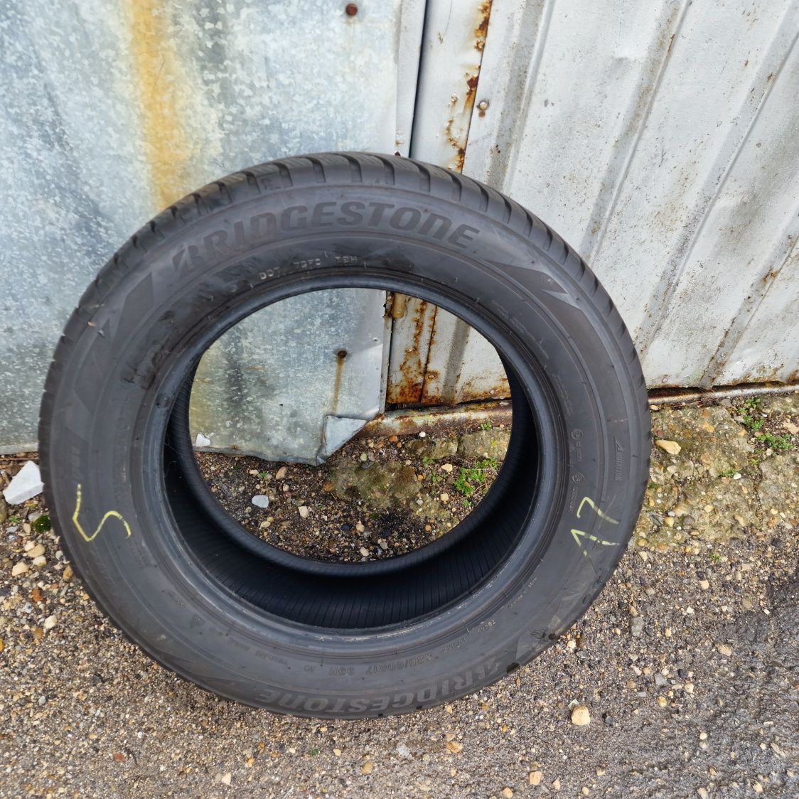 BRIDGESTONE Зимни 225 60 17