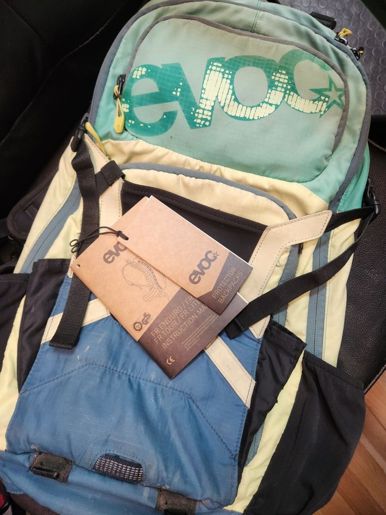Раница Evoc Freeride +Protector M/L 16L