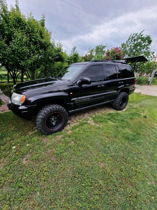 Vând Jeep Grand Cherokee 2.7