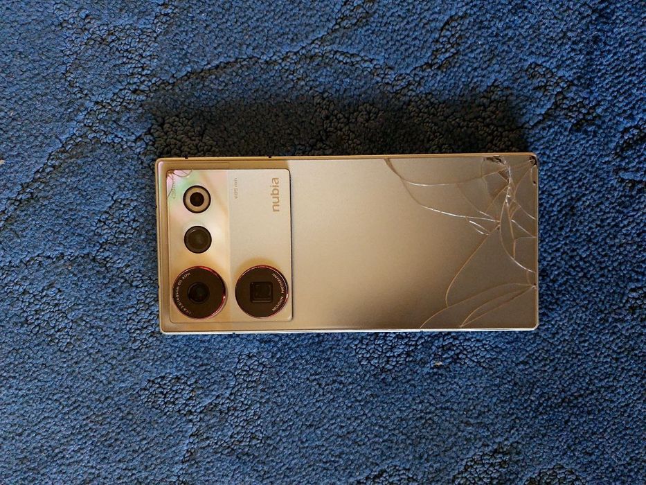 ZTE Nubia z50 ultra 12/516 gb Game telefon