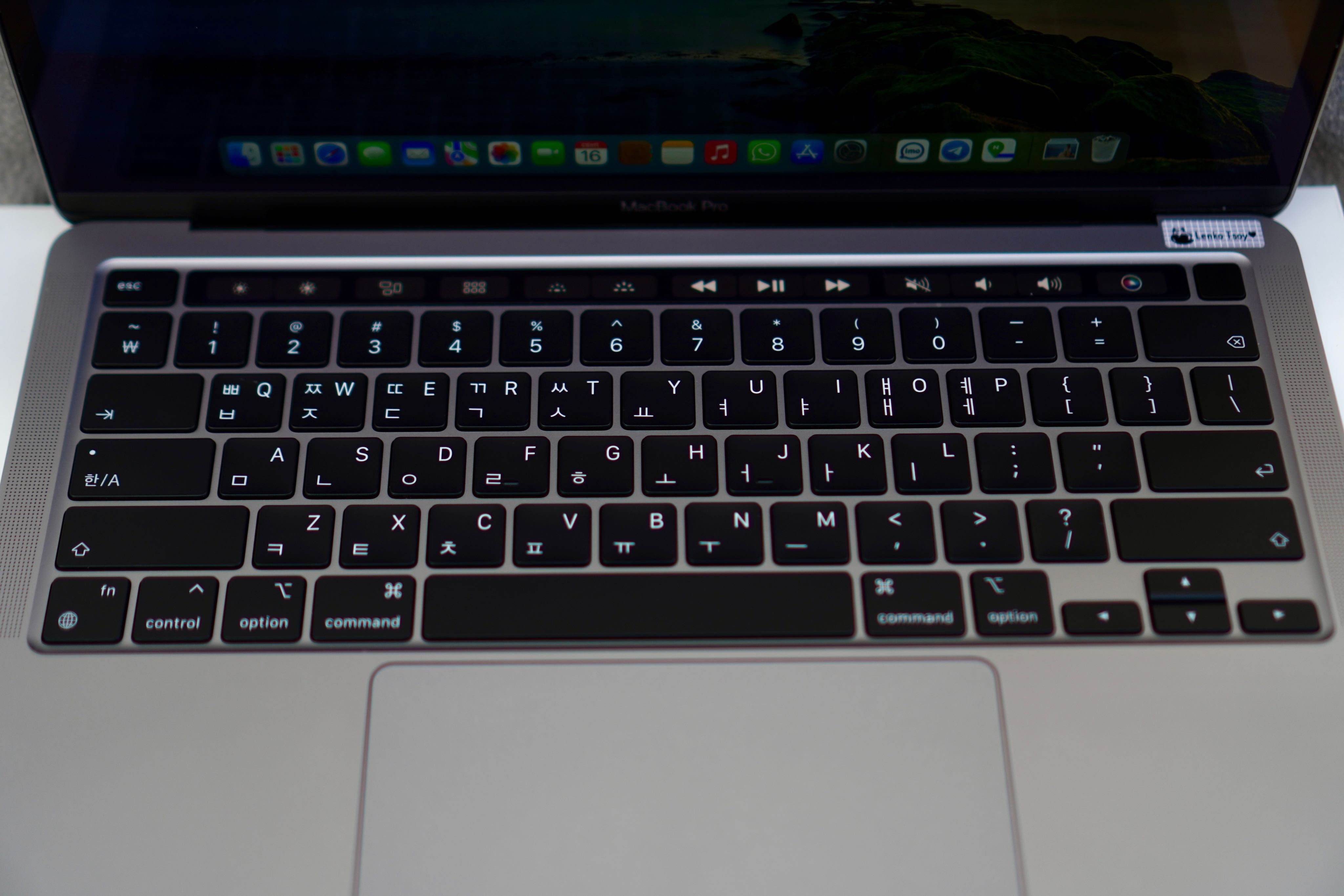 Mac Book pro 13 m1