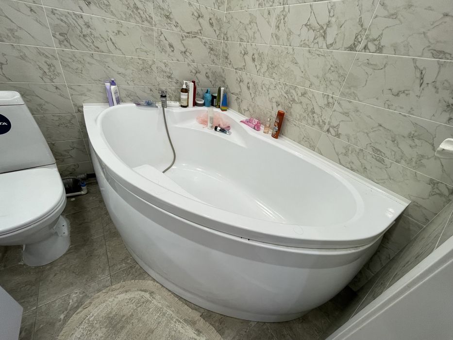 Ванна угловая 165*110 см