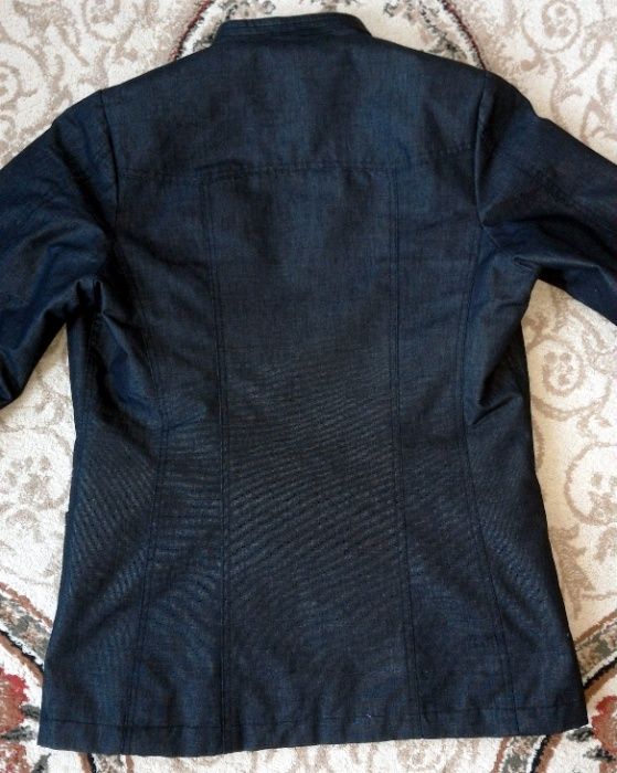 Марково мъжко спортно сако на Кевин груп, размер – XL.
