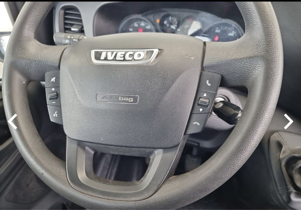 Iveco basculabil 6 Locuri