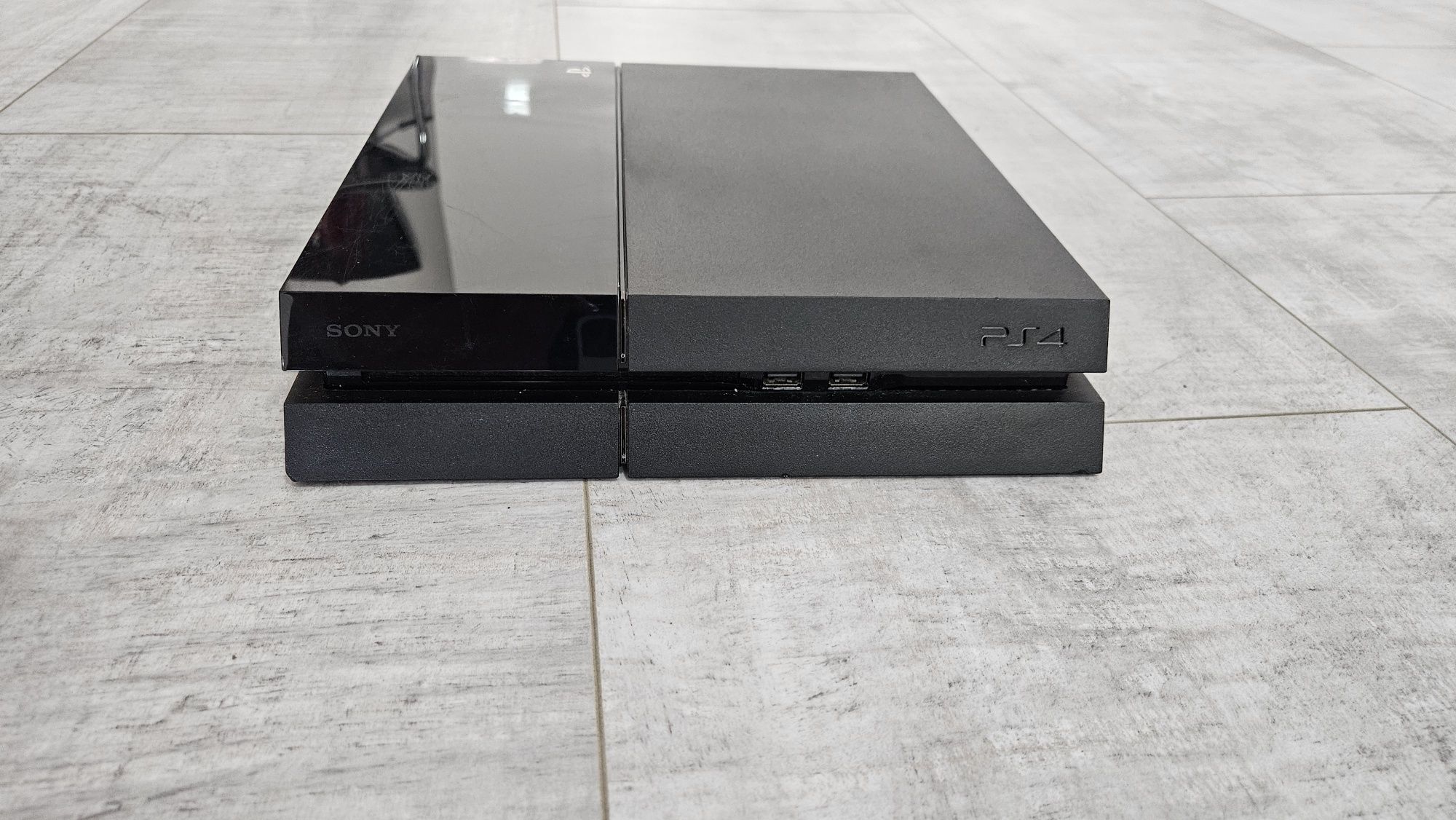 PlayStation 4 original