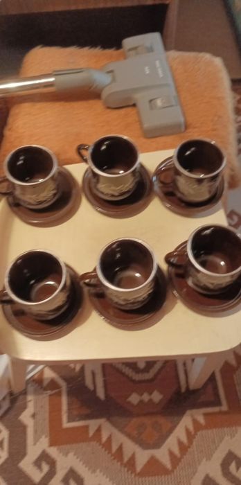 Сервизи за кафе и чай