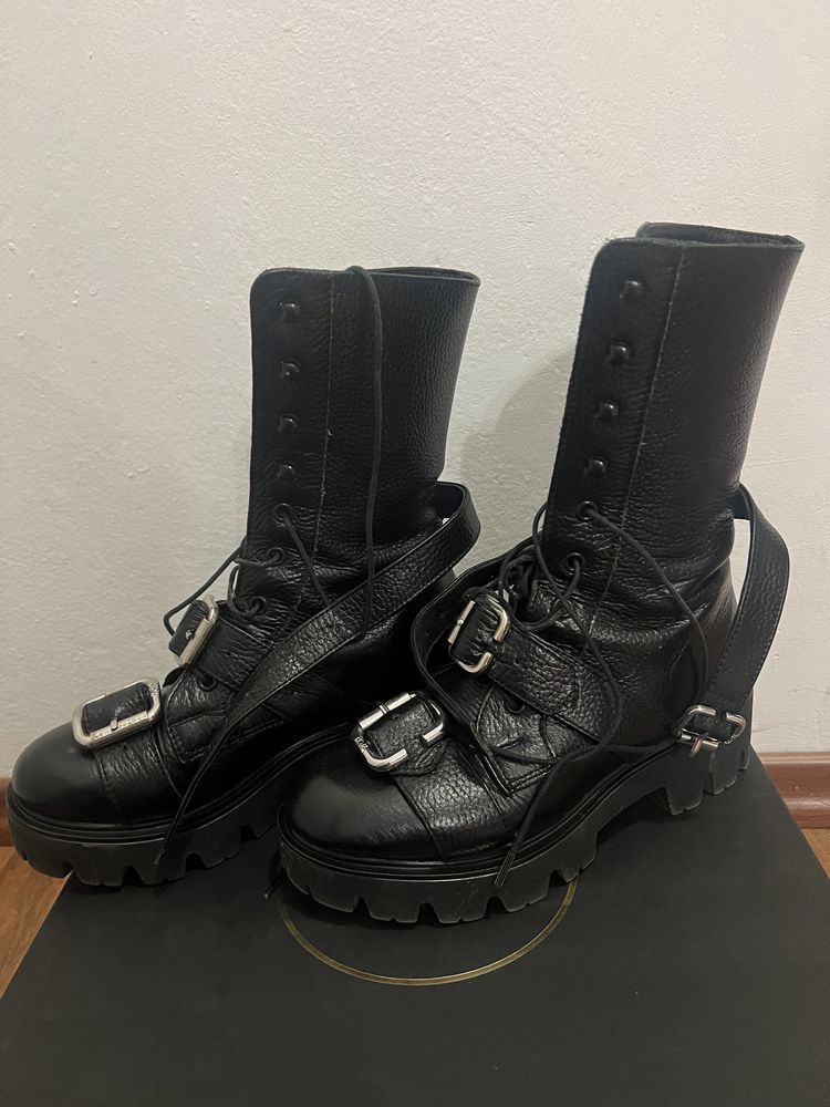 Bocanci dama Moja Combat marime 36