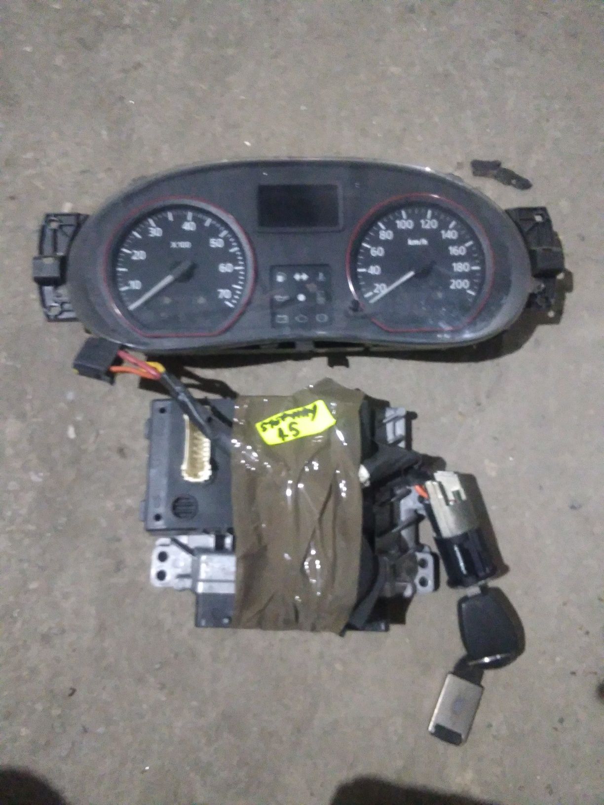 Kit pornire Dacia Sandero Stepway 1.5 dci 237100703B