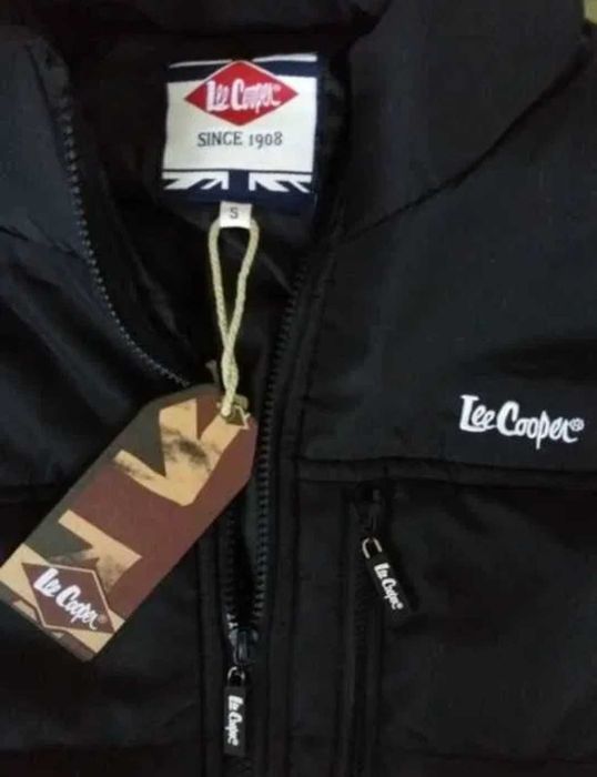 Lee Cooper ново оригинално мъжко олекотено яке - размер S