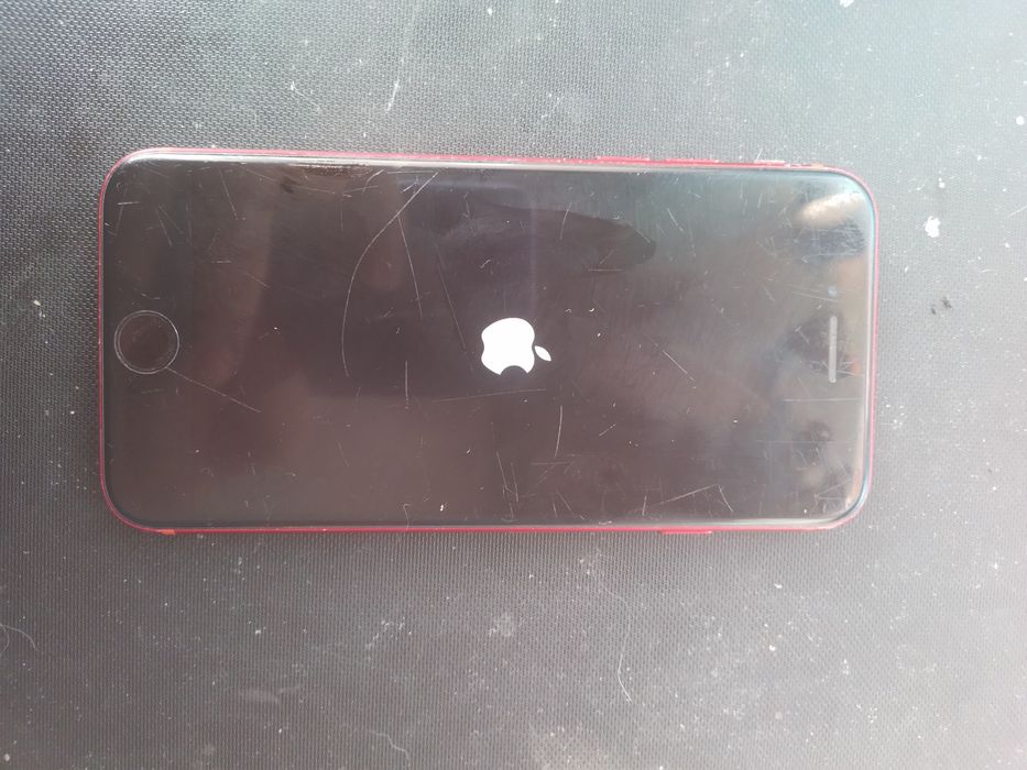 vând telefon iPhone 8 pentru piese