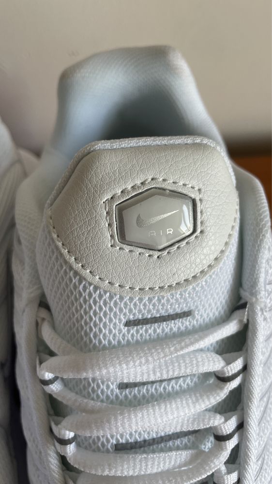 Nike Tn AirMax Plus Triple White