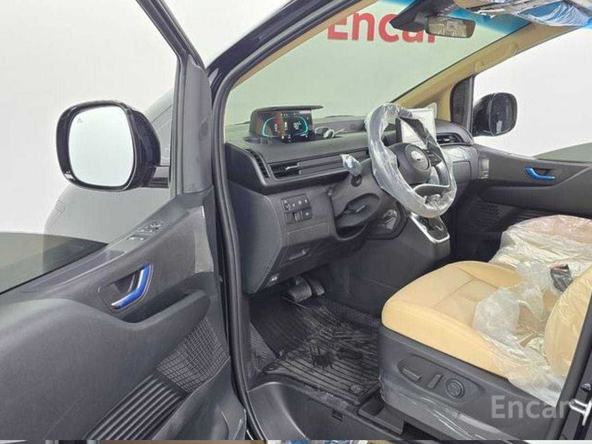 Hyundai Staria HEV 1.6 Tourer Janubiy Koreyadan
