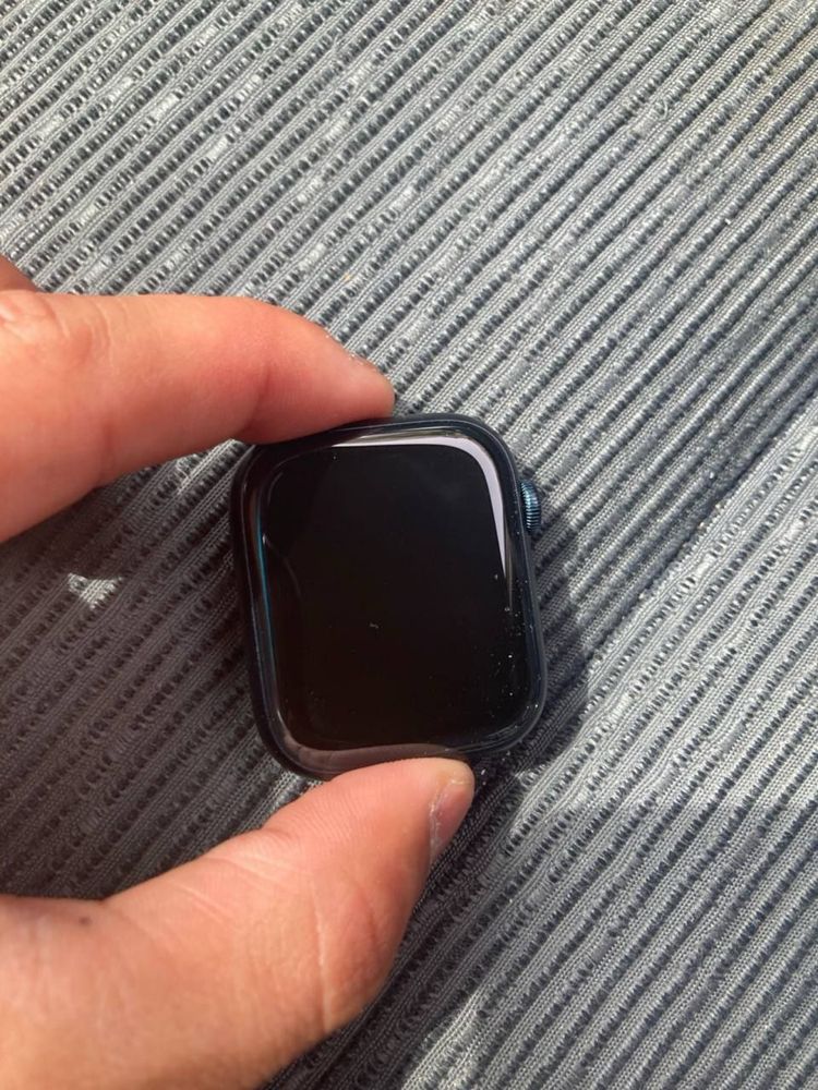 Apple smart watch 8