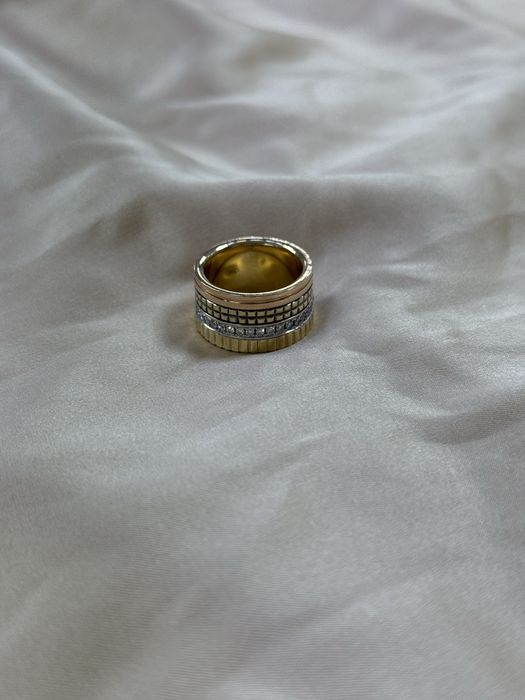 Золотое кольцо с бриллиантами