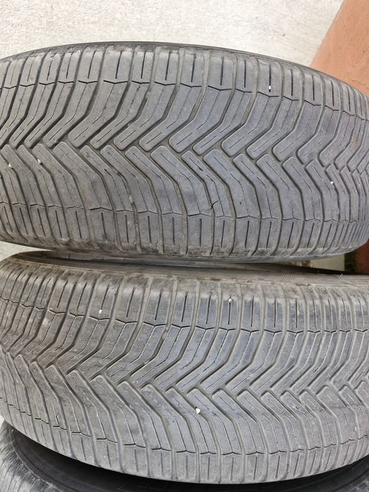 Всесезонни гуми 225 65 17 Michellin Crossclimate SUV