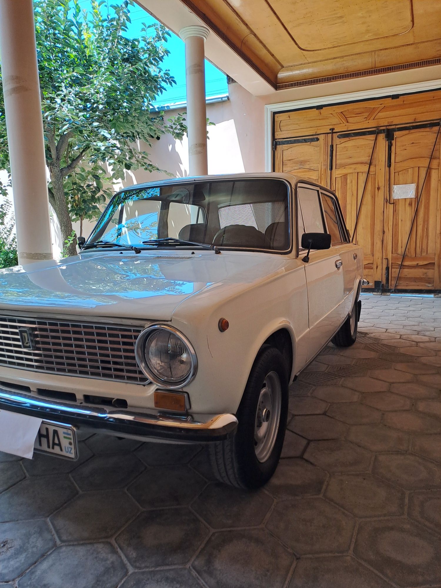 Lada vaz 2101 avtomobil