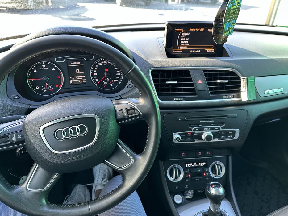 AudiQ3-2013 in stare impecabila vand sau schimb cu mercedes