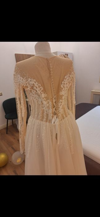 Rochie mireasa A-line