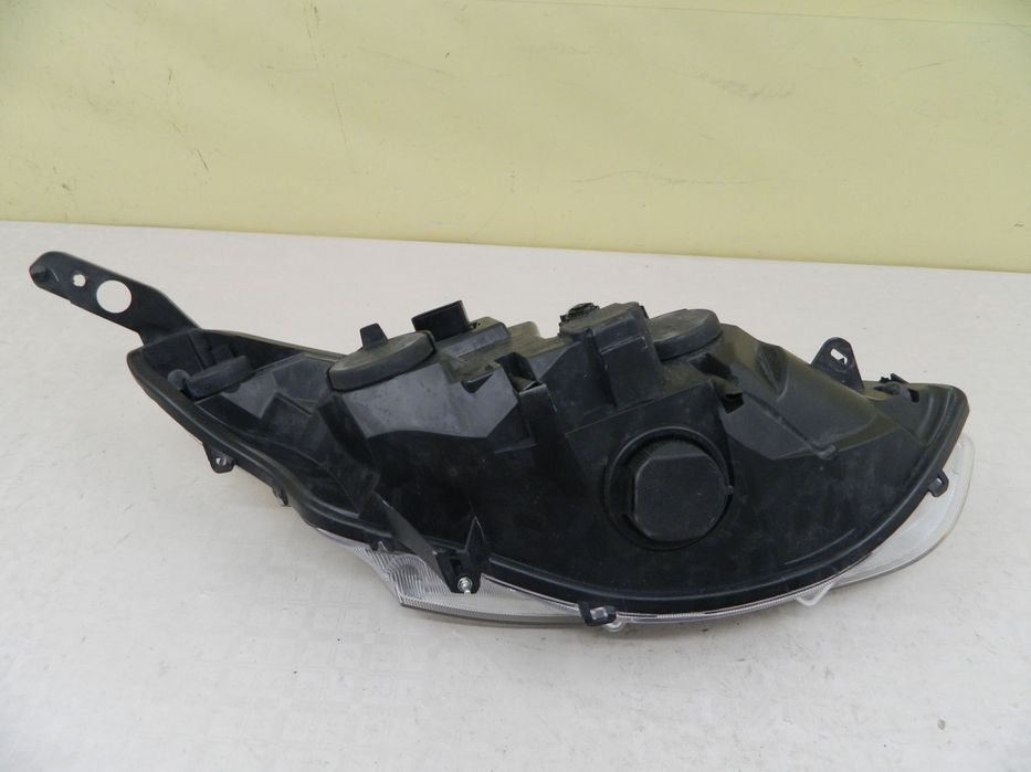 Far stanga Ford B-Max Halogen, 2012, 2013, 2014, 2015, 2016, 2017, cod origne AV11-13W030-AF.
