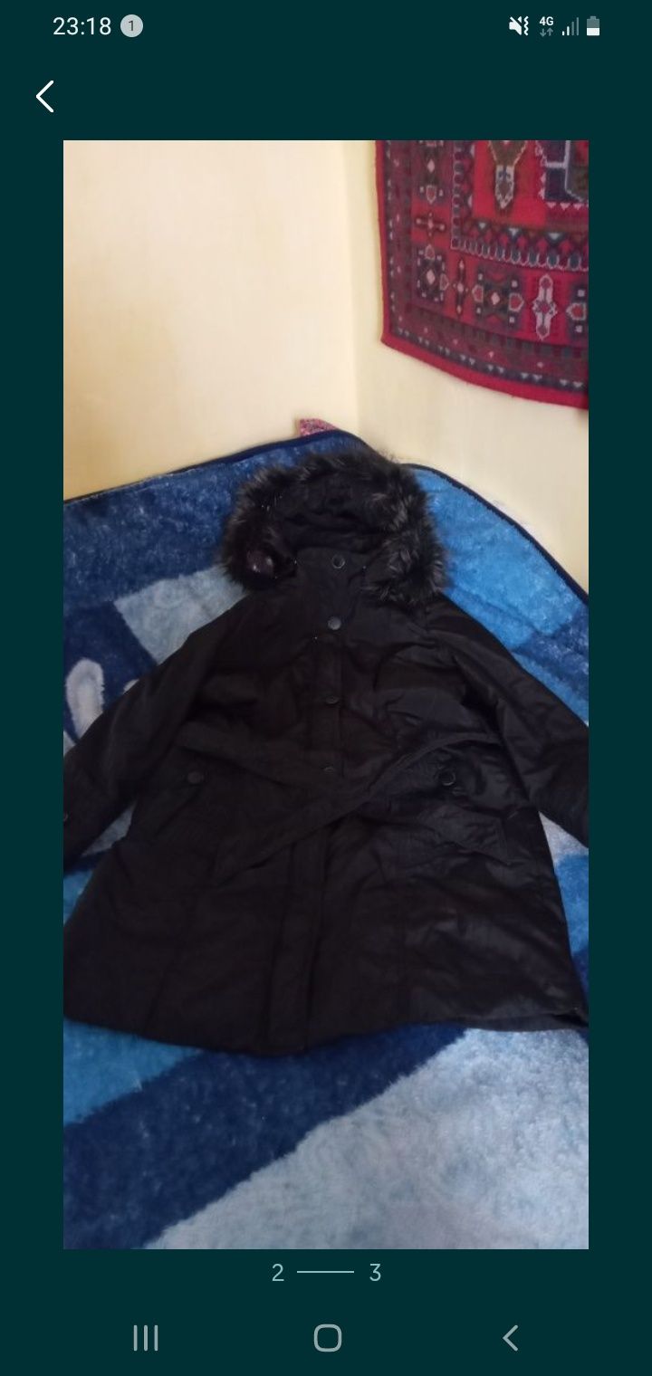 Куртка теплая размер  48 L цвет бардовая новая