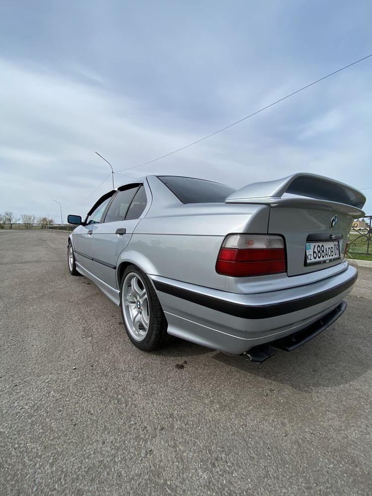 BMW E36 2.8 (M52)