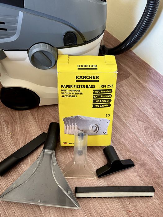 Моющий пылесос karcher