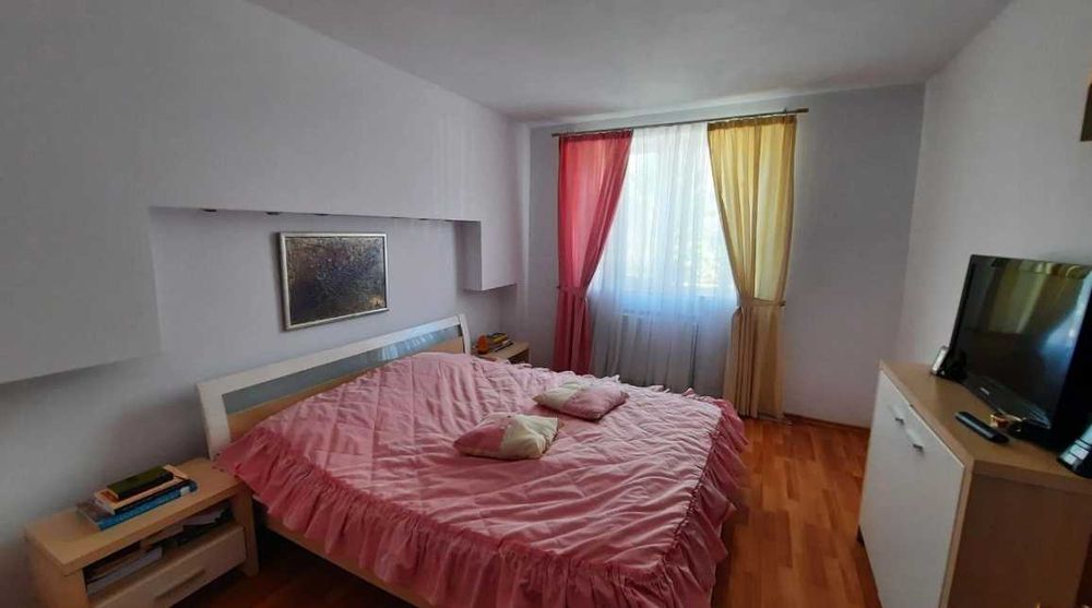 Apartament open space lângă Spitalul Județean Neamț și Școala nr.2.
