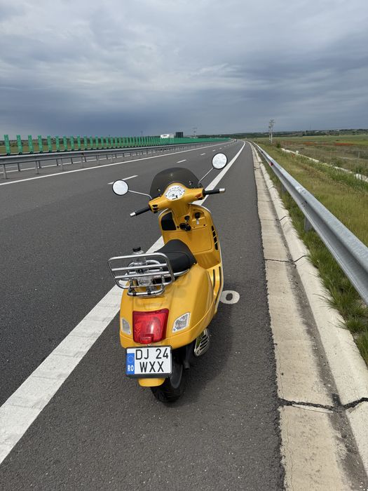 Vand Vespa GTS de 125cm