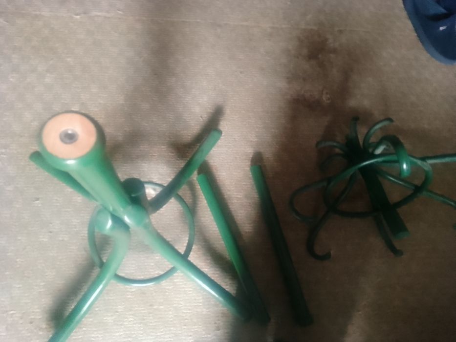 Дървена соц. Закачалка за дрехи