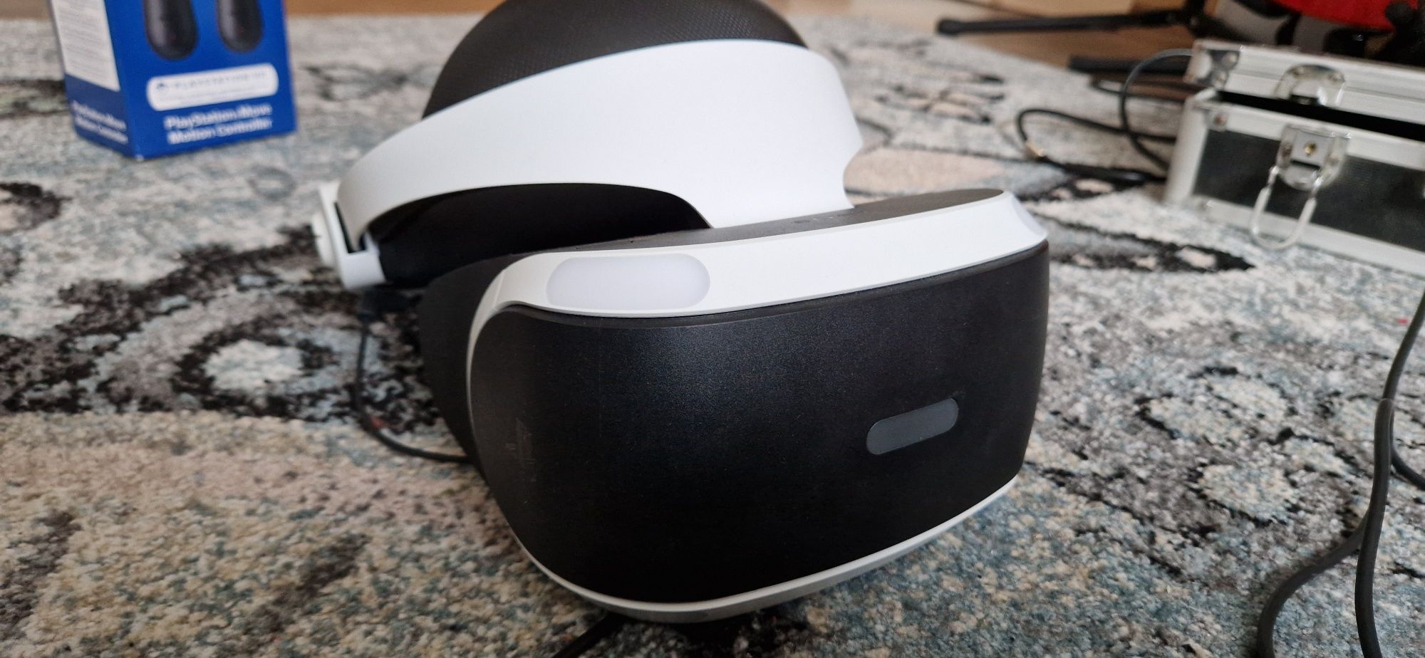 PS VR cu manete și 3 jocuri