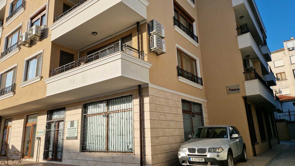 100кв. Апартамент - Супер център