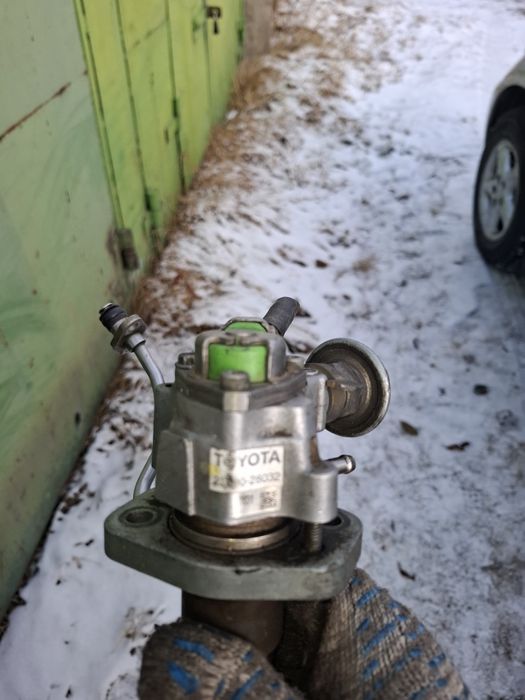 Продам Тнвд на Авенсис.Авенсис.Тайота.