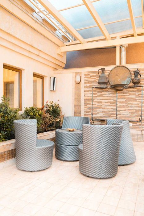 Срочно продаётся 4-этажный дом с авторским ремонтом, 2 сотки, Никитина