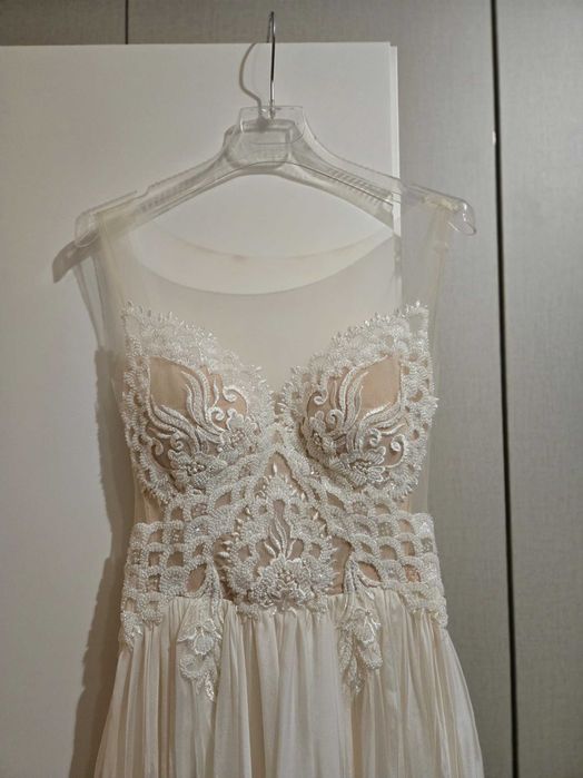 Vand rochie mireasa Natalia Vasiliev