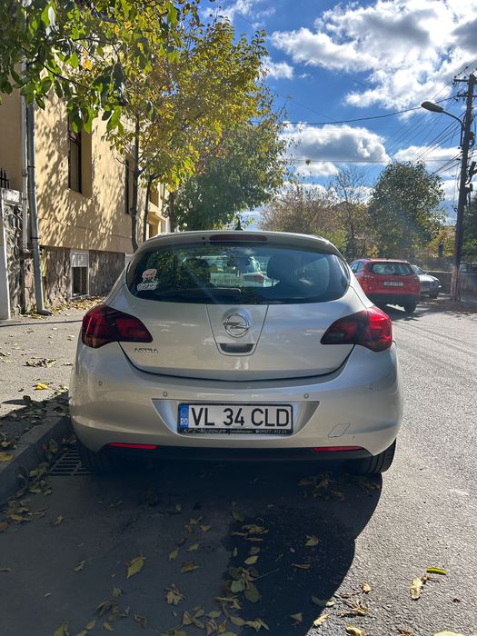Opel Astra J AUTOMAT