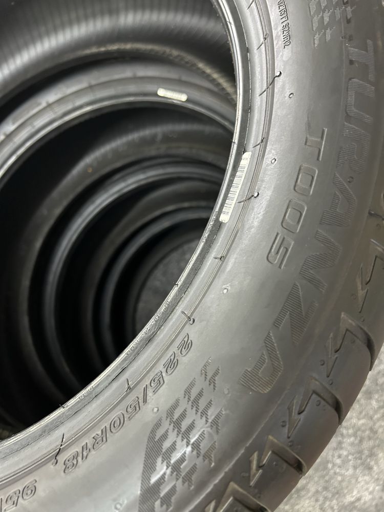Гуми 225/50/18 Bridgestone Turanza 4 броя дот 5021