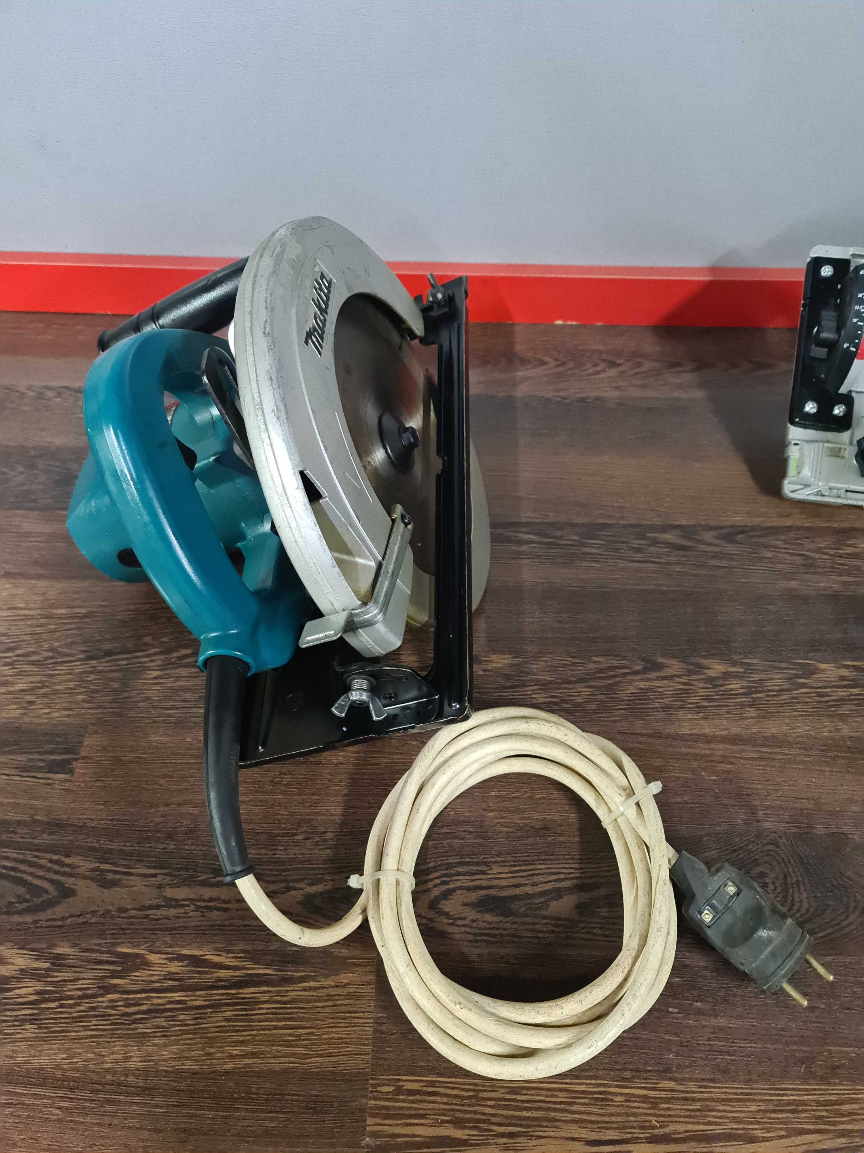 Fierastrau circular de mana bosch makita