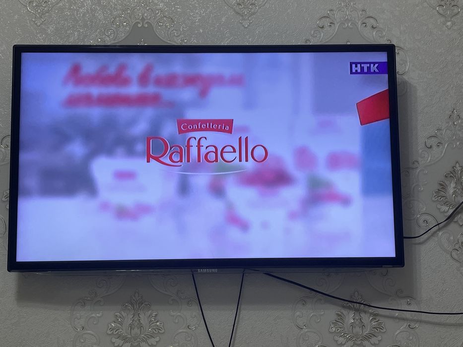 Телевизор от бренда SAMSUNG