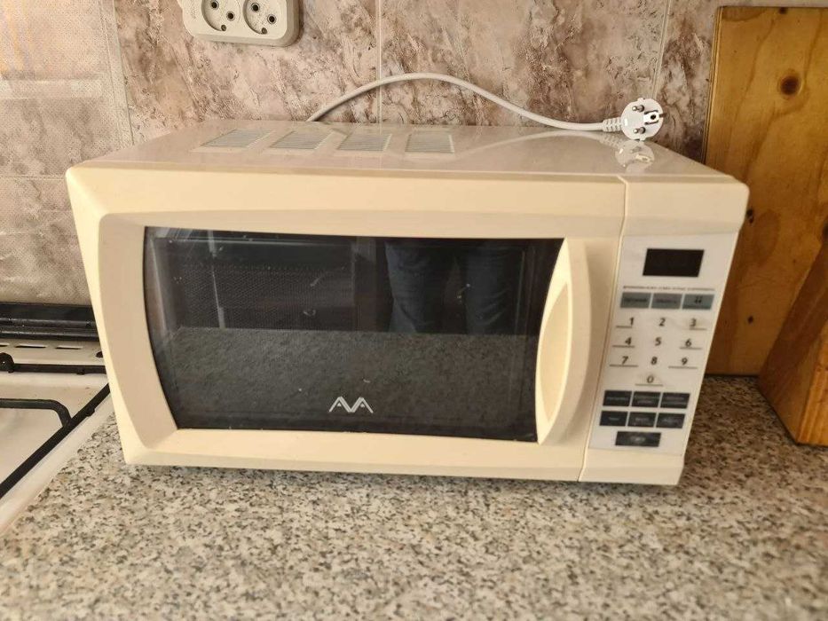 микроволновая печь AVA