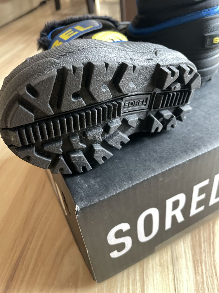Sorel детски ботуши 22 номер