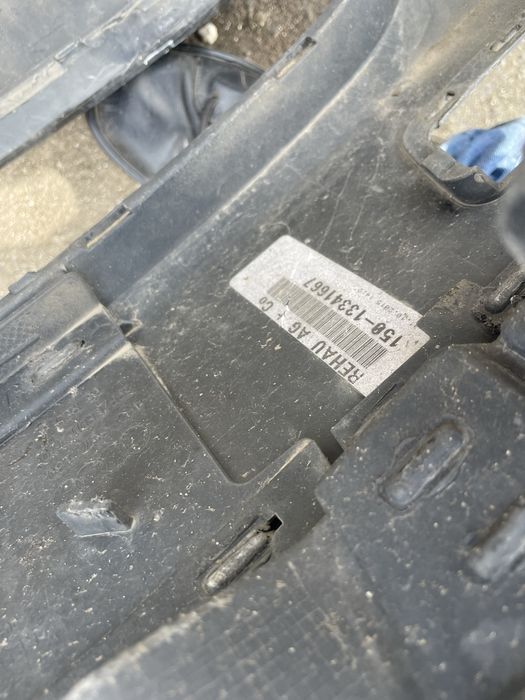 Предна броня A8 D4