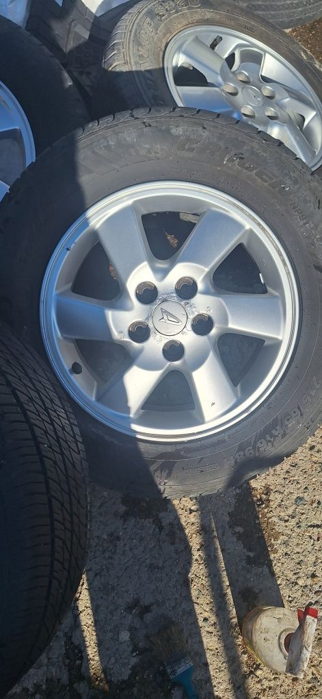 Daihatsu Terios 16ки джанти за J2 700лв