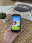 Vând 2 telefoane Samsung Galaxy – A3 și S4 mini
