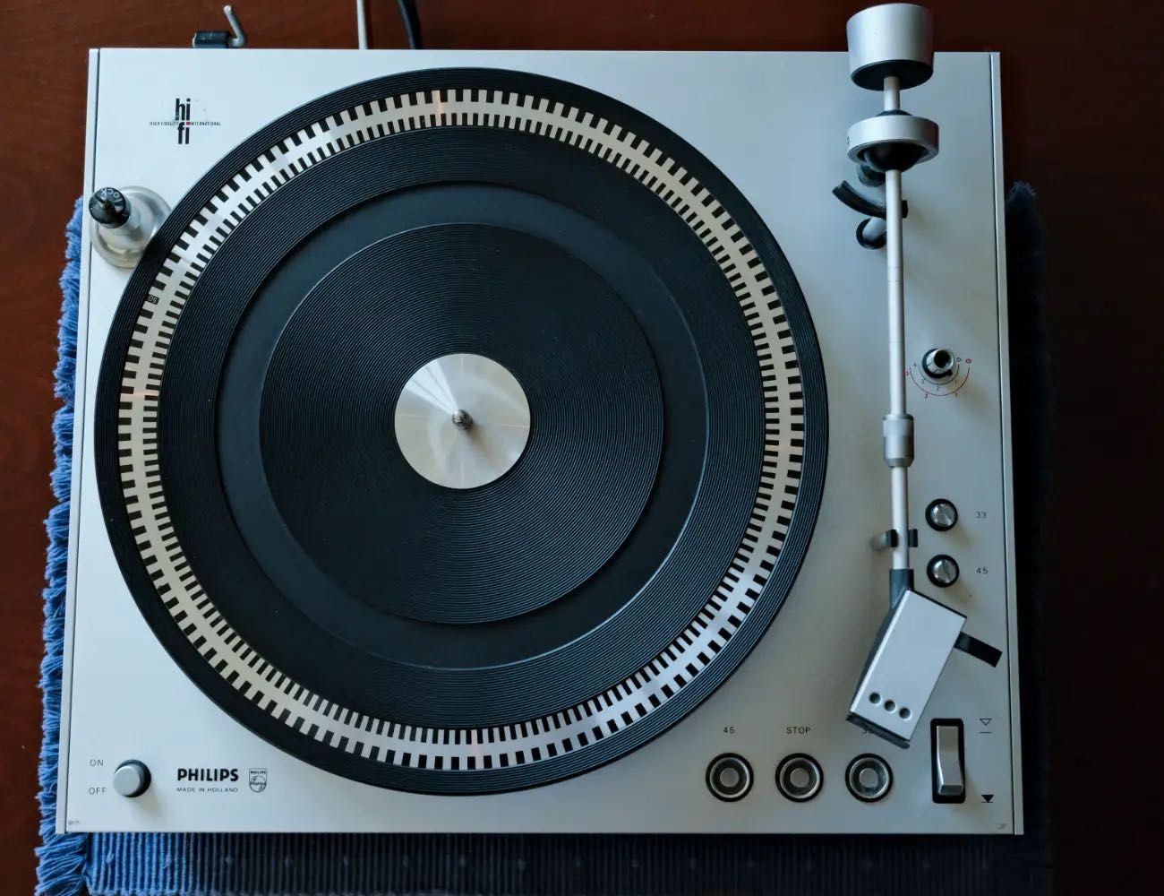 Philips GA 212 – колекционерски грамофон, Made in Holland