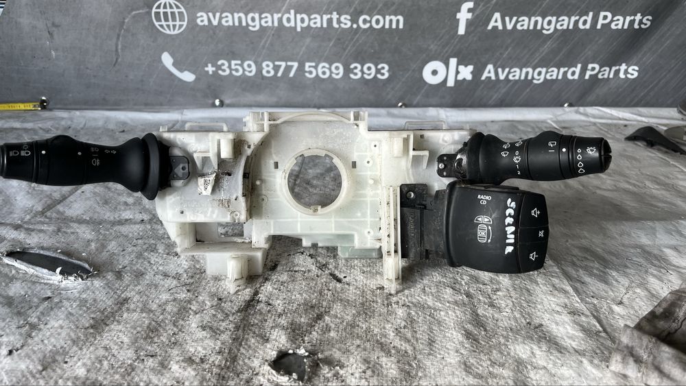 Renault Scenic 3 2009- лостчета на волан