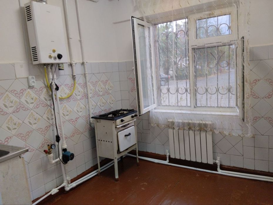 Продам 1 ком.квартиру  по улице Жаркурганская