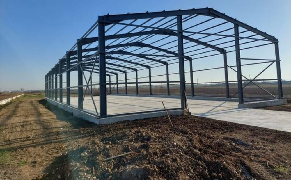 Vând hale metalice orice dimensiune